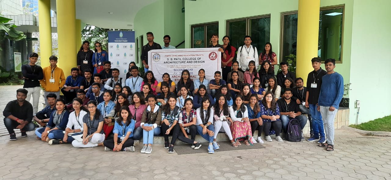 Students group photograph at CII-IGBC’s Soharabji Green Business Centre, Hyderabad, SBPCOAD