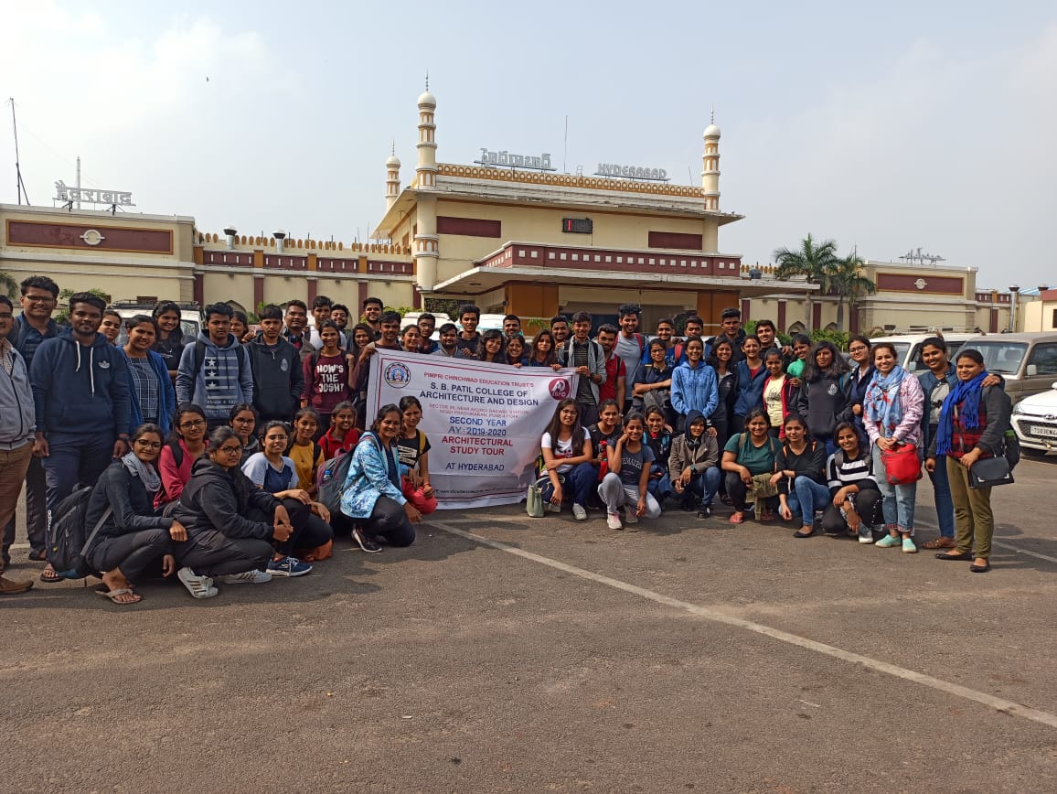 Students at Hyderabad station, SBPCOAD
